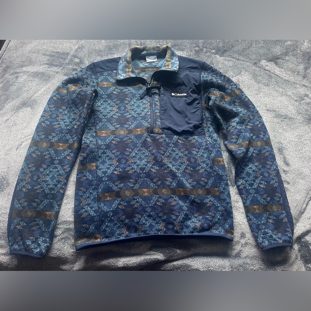 Columbia pre-owned sweater XS printed warm
